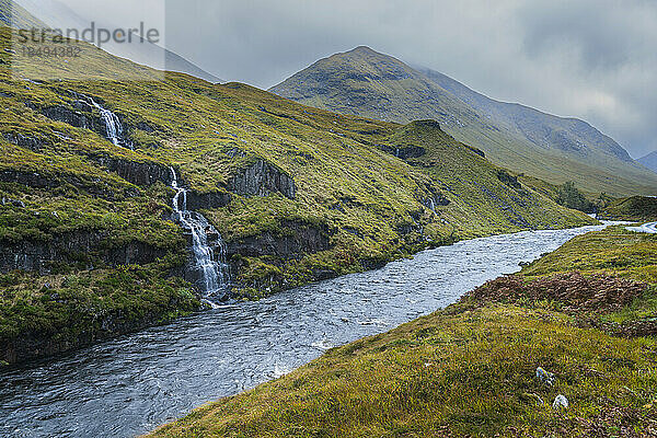 Fluss Etive  Glencoe  Highlands  Schottland  Vereinigtes Königreich  Europa