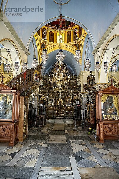 Innenaufnahme  Altar und Heiligenbildern  Kykladische griechisch-orthodoxe Kirche  Kloster Panagia Tourliani  Ano Mera  Mykonos  Kykladen  Griechenland  Europa