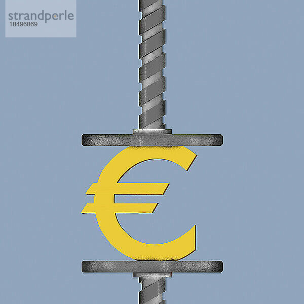 Euro-Zeichen wird in einer Klemme gequetscht