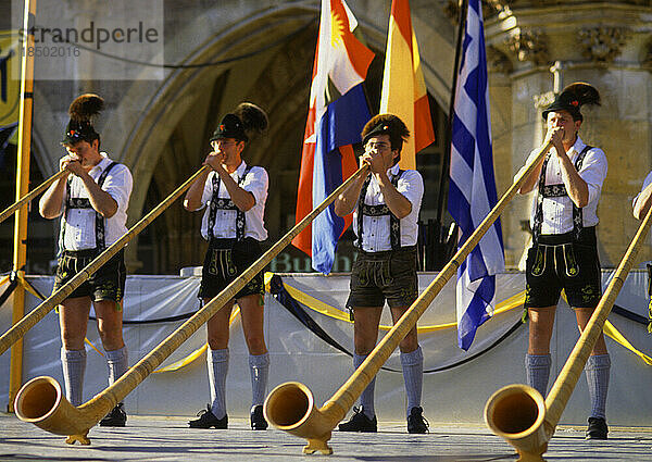 Feier der Oktoberfest-Band in München