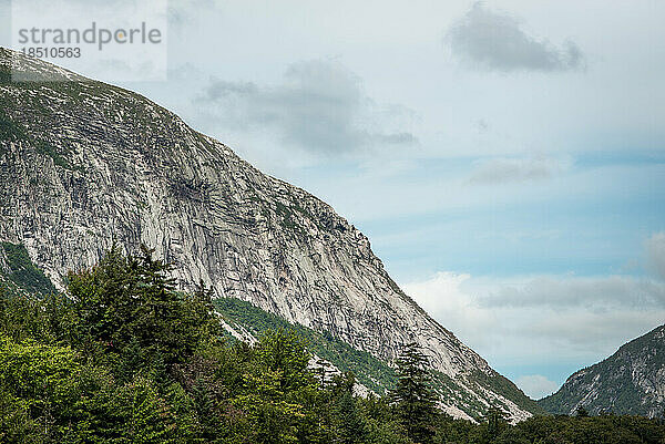 Cannon Cliff in Franconia Notch  New Hampshire