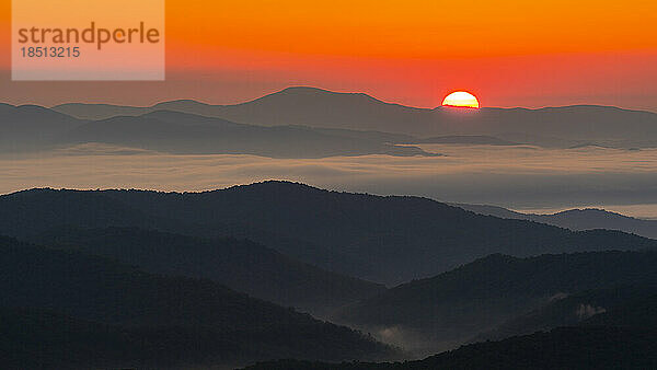 Sonnenaufgang über Asheville  North Carolina