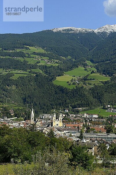 Brixen im Eisacktal hinten Plose vom Weiler Untereben  Südtirol  Alto Adige  Italien  Europa