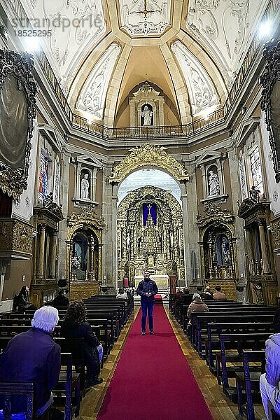 Innenansicht  Die Kirche Igreja de Santo Ildefonso  Parca da Batalha  Porto  UNESCO Weltkulturerbe  Portugal  Europa