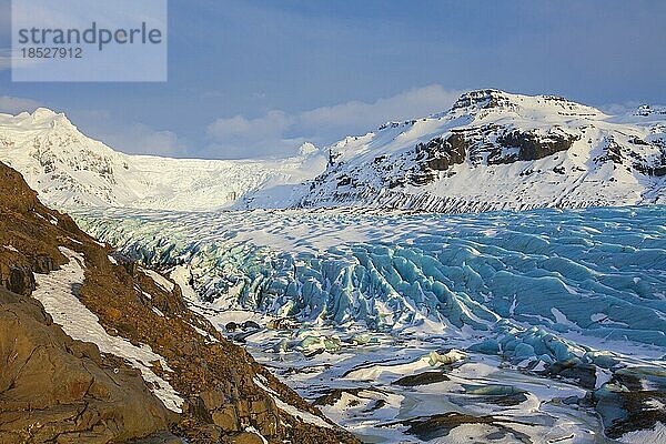 Svinafellsjökull  Arm des Vatnajökull  Islands größter Gletscher im Winter