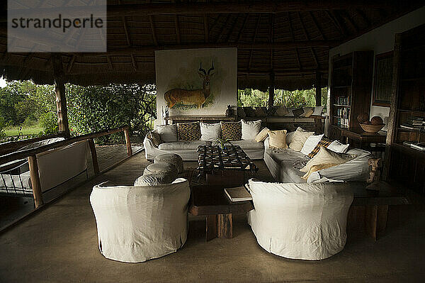 Die Wohnräume einer Safari-Lodge in Uganda  Afrika; Uganda