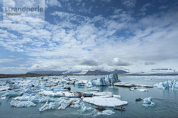 Eis vom Vatnajokull  dem größten Gletscher Islands  der 8 % der Insel bedeckt; Island