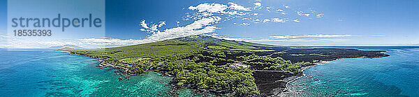 Drohnenansicht der Ahihi Bay und der Küstenlinie von Maui  Hawaii  USA; Maui  Hawaii  Vereinigte Staaten von Amerika