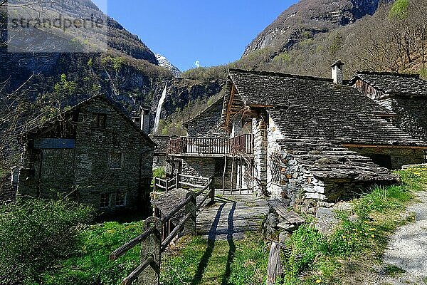 Wasserfall in Foroglio  Bavonatal  Tessin  Schweiz  Europa
