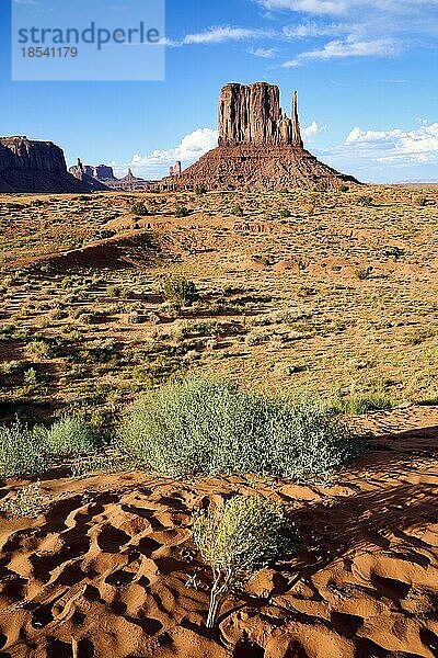Monument Valley. Navajo-Nation. East Mitten Butte