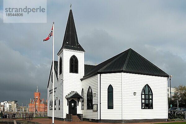 Ehemalige norwegische Kirche jetzt ein Café in Cardiff Bay