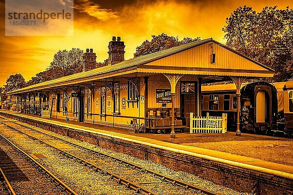 HORSTED KEYNES  SUSSEX/UK - 7. MAI : Horsted Keynes Bahnhof in Horsted Keynes Sussex am 7. Mai 2011. Eine nicht identifizierte Person