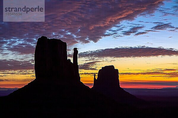 Blick auf die Mittens im Monument Valley