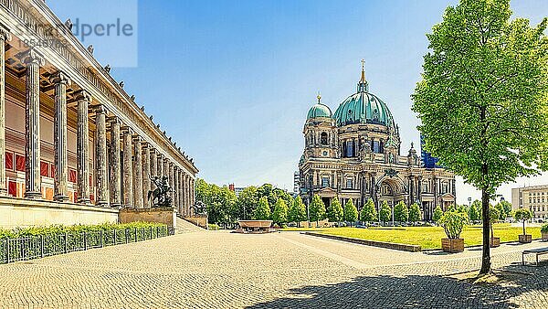 Panoramablick auf den berühmten berliner dom