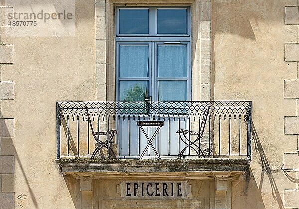 Gordes  Region Provence  Frankreich. Lokales Architekturdetail  nützlich um einen Lebensstil zu beschreiben