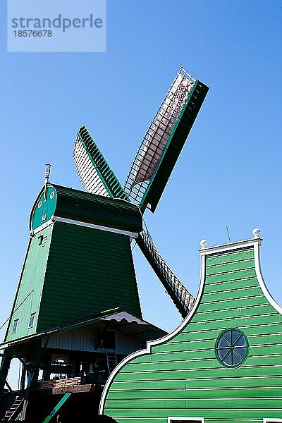 Mühlen in Holland  traditionelles und direktes Wahrzeichen des Landes