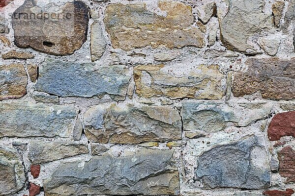 Hauswand  Naturstein  verwittert  Detail