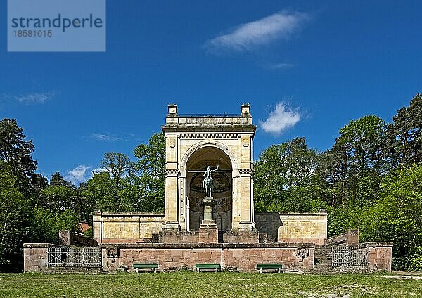 Sieges-und Friedensdenkmal  Werderberg  Edenkoben  Südpfalz  Pfalz  Rheinland-Pfalz  Deutschland  Europa