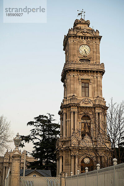 Türkei  Istanbul  Yildiz-Uhrturm