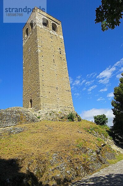 San Leo  Mittelalterlicher Turm  Marken  Italien  Europa