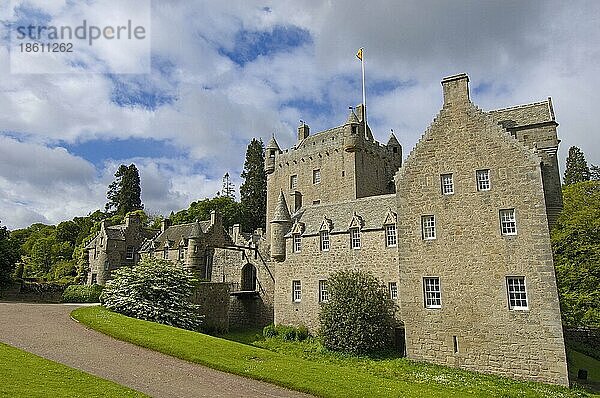 Schloss Cawdor  bei Inverness  Highlands  Schottland  Cawdor Castle  Schottisches Hochland