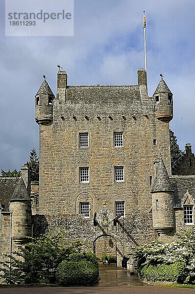 Schloss Cawdor  bei Inverness  Highlands  Schottland  Cawdor Castle  Schottisches Hochland