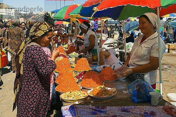 Frau am Marktstand  Tolkucha-Basar  Aschgabat  Turkmenistan  Asgabat  Asien