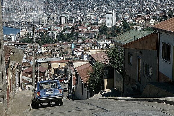 Straße in Valparaiso  Chile  Straße in Valparaiso  Chile  Südamerika