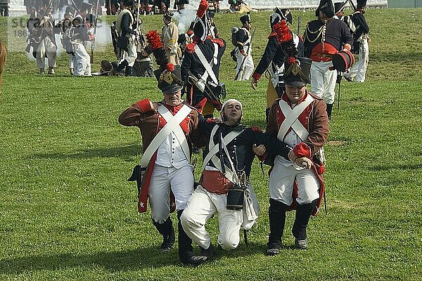 8. Napoleon Biwak  Kriegsspiele  Krieg  8eme bivouac napoleonien  historische Wiederherstellung der Schlacht von Waterloo von 1815  Waterloo  Brabant  Belgien  Europa