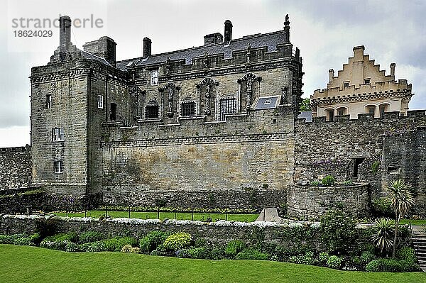 Schlossgärten vor dem Prince's Tower in Stirling Castle  Schottland  UK