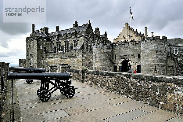 Kanonen im Schloss Stirling  Schottland  UK