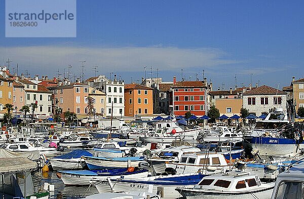 Yachthafen  Rovinj  Istrien  Kroatien  Europa