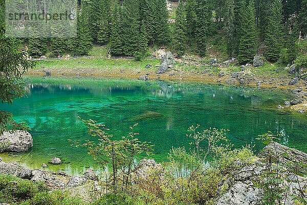 Karersee  Carezza Lago  Trentino-Südtirol  Südtirol  Italien  Europa