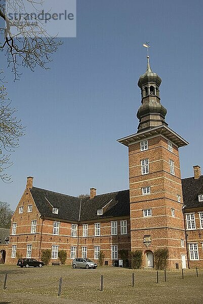 Schloss vor Husum  Nordfriesland  Schleswig-Holstein  Deutschland  Kulturzentrum  Schlossmuseum  Europa