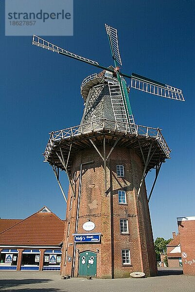 Windmühle 'Frisia'  Norden  Ostfriesland  Niedersachsen  Deutschland  Gallerieholländer  Europa