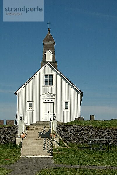 Kirche  Strandkirche  der Seeleute  Strandarkirkja  Halbinsel Reykjanes  Island  Europa