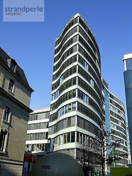 Gebäudekomplex 'Frankfurter Welle'  Frankfurt am Main  Hessen  Deutschland  Europa