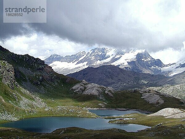 Stausee Lago Tre Becchi  am Piani de Rosset  Gran Paradiso Nationalpark  Piemont  Alpen  Italien  Europa