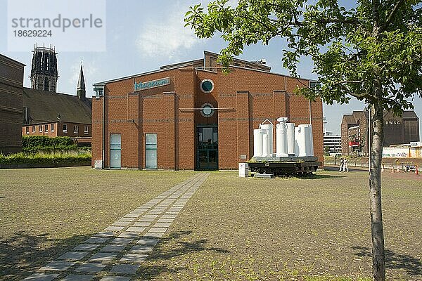 Museum  Innenhafen  Duisburg  Nordrhein-Westfalen  Deutschland  Route der Industriekultur  Europa