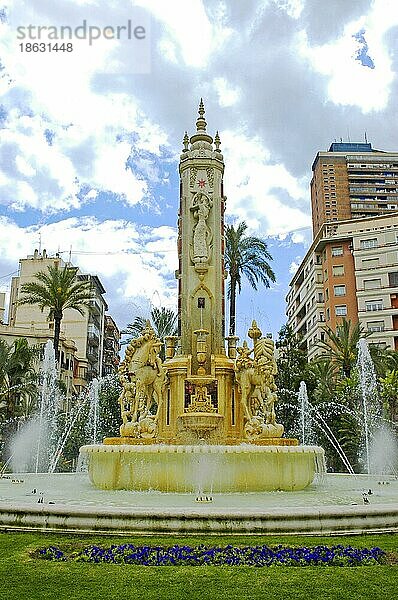 Springbrunnen  Plaza de los Luceros  Alicante  Costa Blanca  Spanien  Europa