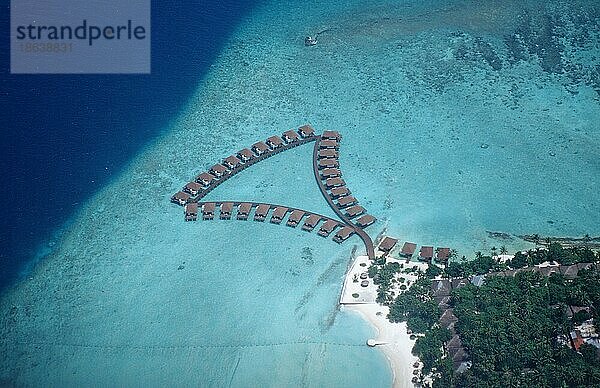 Tropische Insel  Koralleninsel  Sued-Male-Atoll  Malediven  Asien