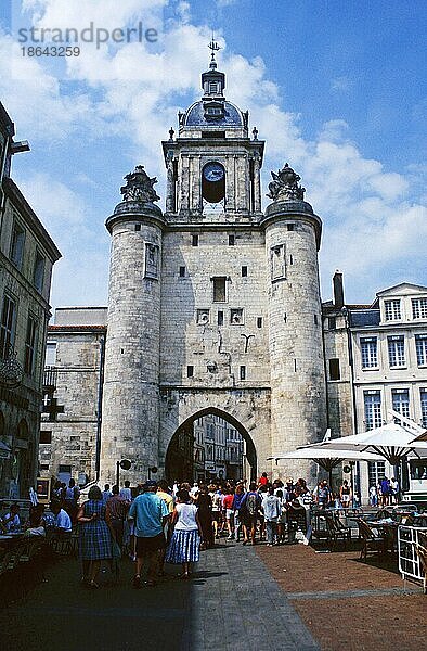 Tor 'Porte de la Große Horloge'  La Rochelle  Charente-Maritime  Frankreich  Europa