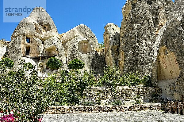 Häuser  die auf den typischen Felsen der Region Kappadokien in der Türkei gebaut wurden  Brasilien  Südamerika