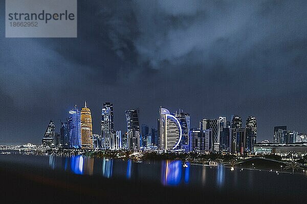 Skyline von Doha  16.05.2023.  Doha  Katar  Asien