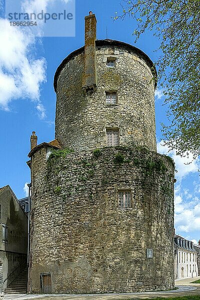 Nevers. Promenade des Remparts. Departement Nievre. Bourgogne Franche Comté. Frankreich