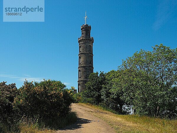 Nelson Denkmal auf dem Calton Hill in Edinburgh  Schottland  Großbritannien  Europa