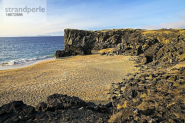 Die Bucht Skardsvik  Snæfellsjökull-Nationalpark  Halbinsel Snæfellsnes  Westisland  Vesturland  Island  Europa