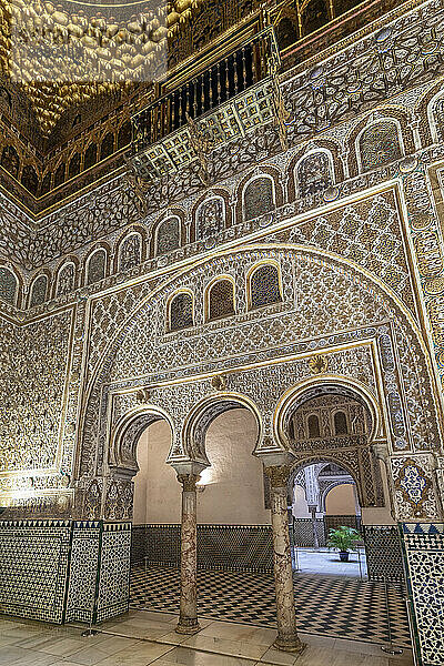 Die Botschafterhalle im königlichen Alcázar von Sevilla  UNESCO-Weltkulturerbe  Sevilla  Andalusien  Spanien  Europa