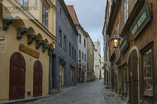 Radnicni-Straße im historischen Zentrum von Cesky Krumlov  UNESCO-Weltkulturerbe  Cesky Krumlov  Tschechische Republik (Tschechien)  Europa