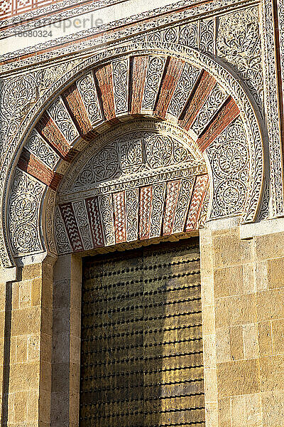 Die Moschee (Mezquita) und die Kathedrale von Cordoba  UNESCO-Weltkulturerbe  Cordoba  Andalusien  Spanien  Europa